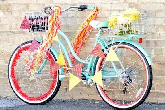 Bike parade for kids in Salisbury, Massachusetts