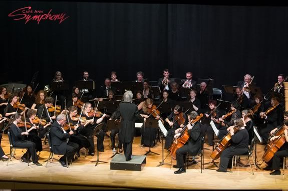 Cape Ann Symphony Holiday Pops Concert in Ipswich and Manchester Massachsusetts