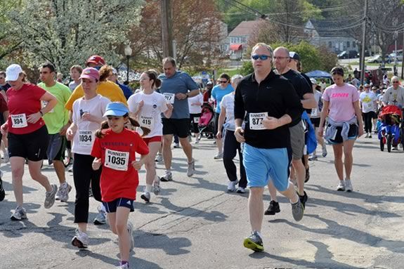 Come join the run fun at the Childrens Museum of New Hampshire 5k road race in Dover New Hampshire