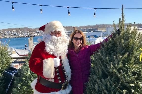 Deck the Docks at on the Gloucester Massachusetts Waterfront and join the holiday cheer! Deck the Docks at on the Gloucester Massachusetts Waterfront and join the holiday cheer!