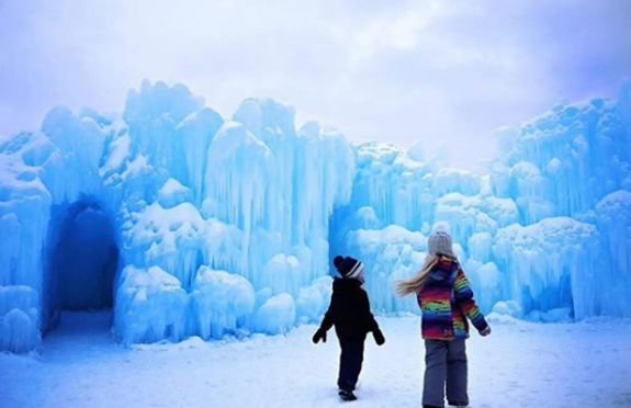 Ice Castles - New Hampshire Family Fun