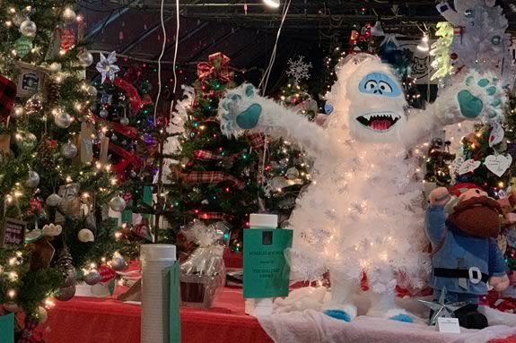 The Tree Jubilee hosted by Marini Farm in Ipswich Massachusetts is a fun and unique charity event! The Tree Jubilee hosted by Marini Farm in Ipswich Massachusetts is a fun and unique charity event!