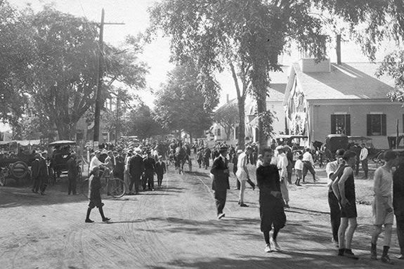 Lynnfield Historical Society, Lynnfield Tricentennial Celebration Day, Visit
