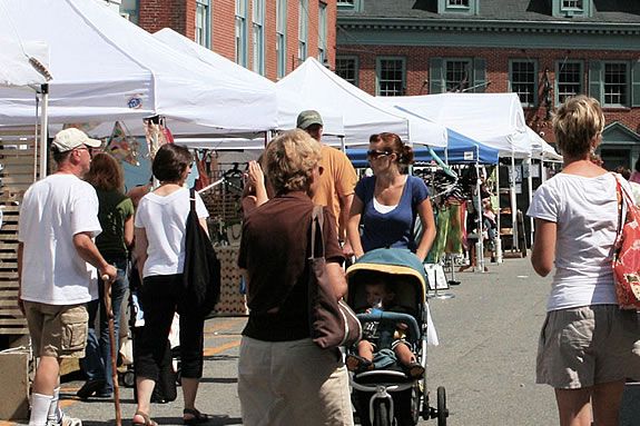 Yankeee HomecomingCraft Show (formerly Market Square Day) has been a Newburyport tradition for over 50 years!