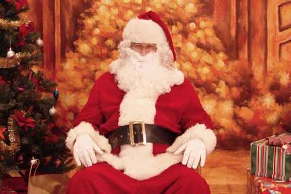 Santa kicks off the holidays the Magnolia Library in Gloucester Massachusetts! Santa kicks off the holidays the Magnolia Library in Gloucester Massachusetts!