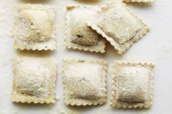 Join American Girl at Williams Sonoma Lynnfield for a pasta ravioli workshop! 