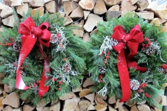 Annual Wreath Making Workshop at the Essex Historical Society and Shipbuilding Museum