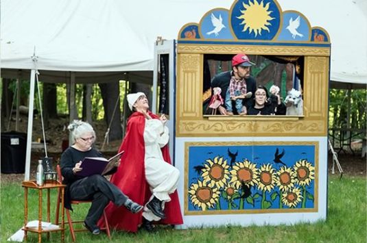 Theater in the Open presents Petrushka and the Catapillar at Maudslay State Park in Newburyport Massachusetts 